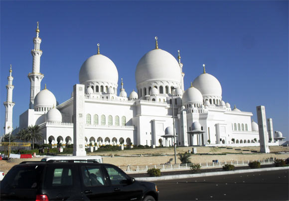 Shaikh Zayed Masjid in Abu Dhabi
