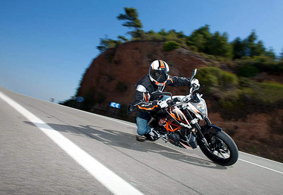 Bajaj KTM Duke 390