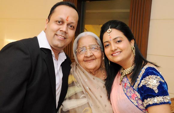Samrat Poddar with Smita and his grandmother 