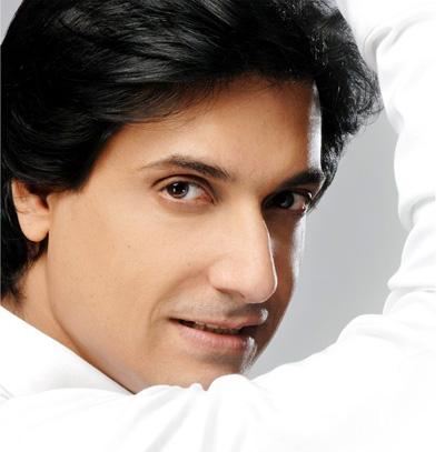 Shiamak Davar