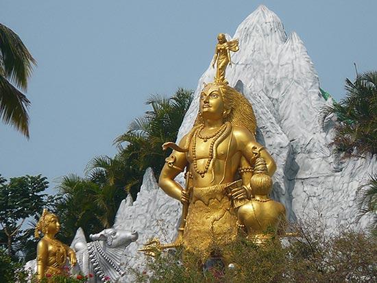 IMAGES Top 11 Shiva Temples Outside India Rediff Getahead