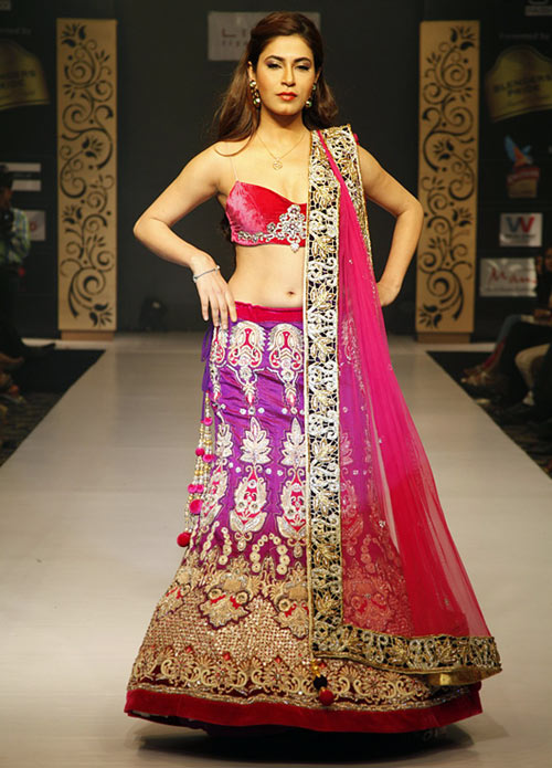 Actress Mansha Bahl wearing designer Riyaz Gangji collection