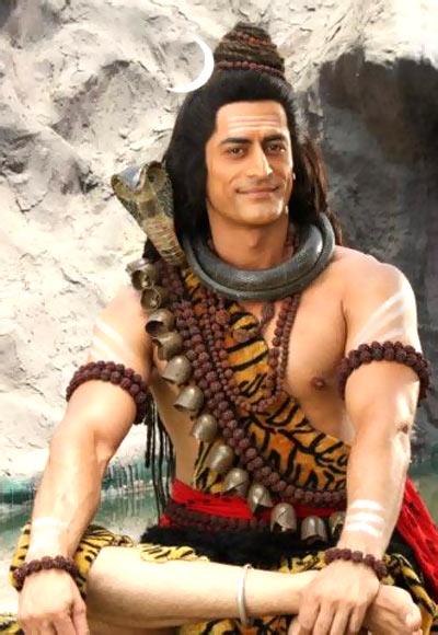 PHOTOS: How Mohit became Mahadev! - Rediff Getahead