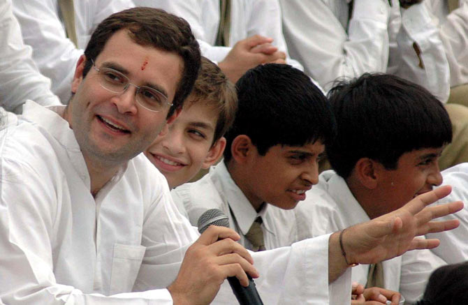 Rahul Gandhi interacts with the students of Sanskar valley school during its foundation day celebrations in Bhopal, July 2008.