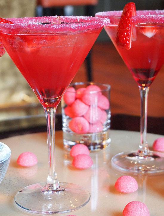 Top 10: Cocktail recipes for Valentine's Day - Rediff Getahead