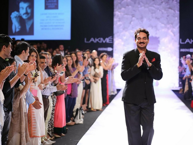Fashion designer Wendell eceived a standing ovation just before Anita Dongre's show on Day Three of the Lakme Fashion Week.