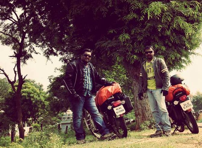 With my best friend and co-rider Vinod (Left) on a riding trip. Wider tires gives better look and road grip.