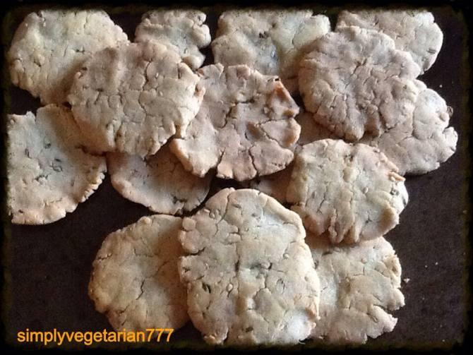 Baked Chakli Puris