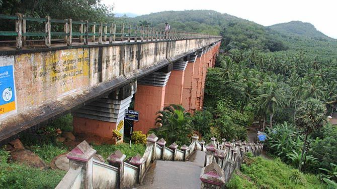 Mathur Aqueduct, Kanyakumari