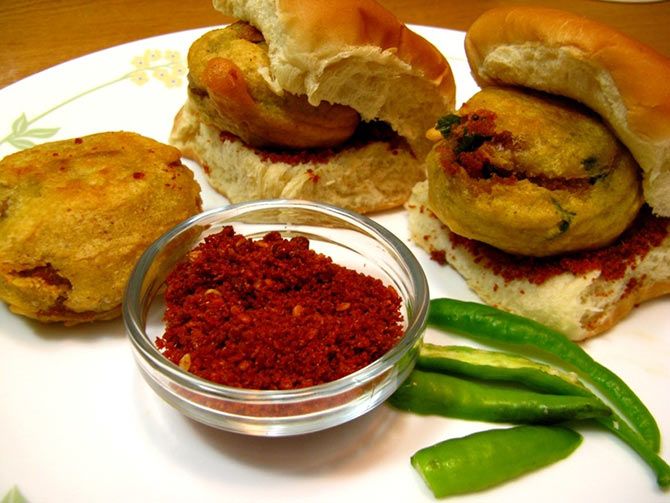 vada pav