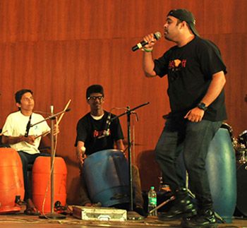 Abhijeet Jejurikar with his band Dharavi Rocks