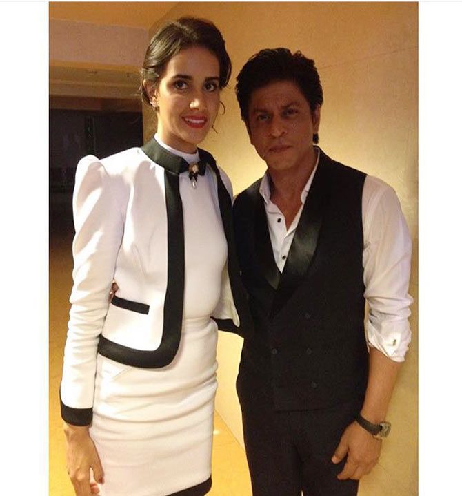 Bruna Bernandes with Shah Rukh Khan