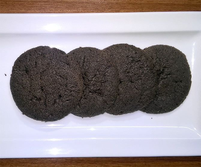 Chocolate Buckwheat Cookies