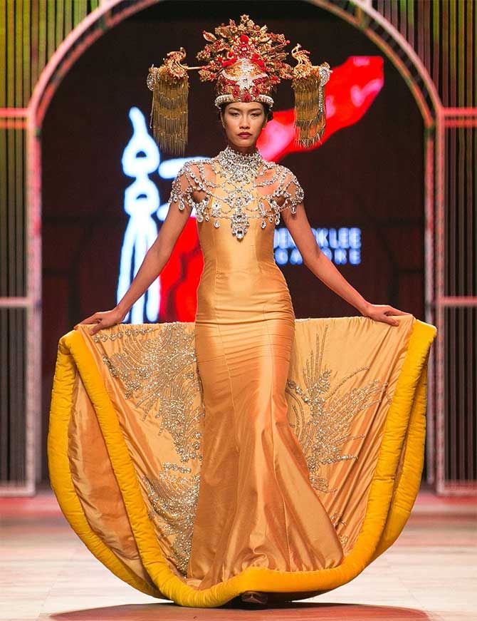 Vietnam Fashion Week 
