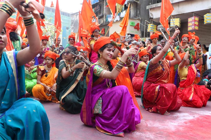 gudi padwa celebrations at girgaum, mumbai
