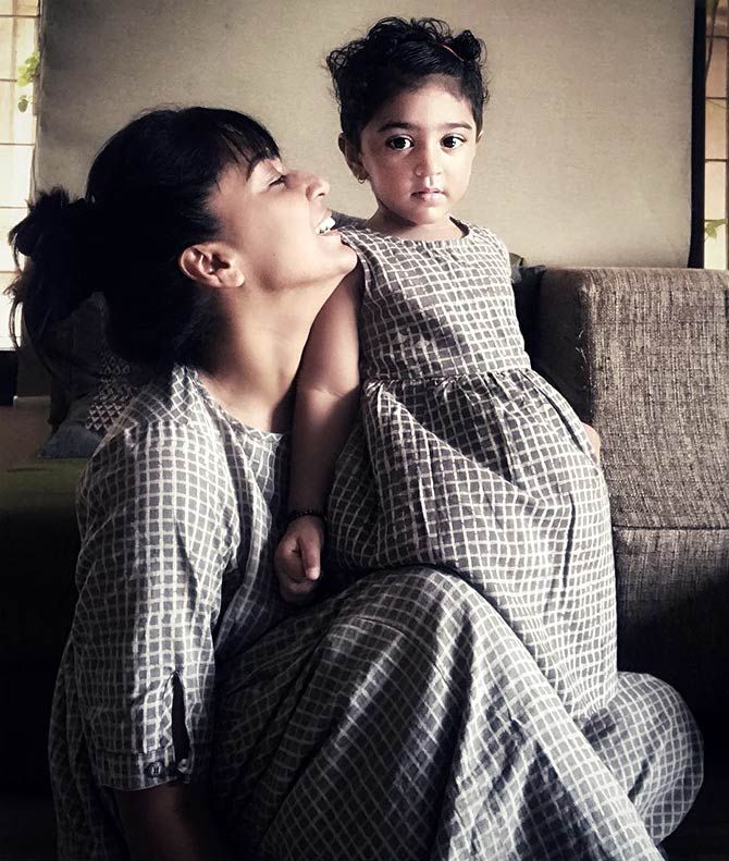 Shveta Salve with her daughter Arya