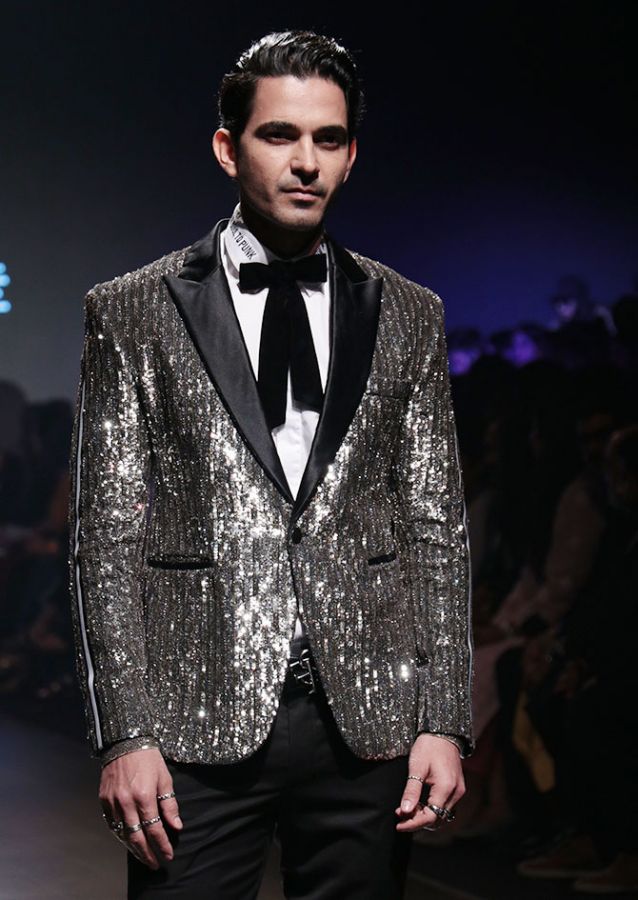 A model in falguni and shane peacock collection at lakme fashion week