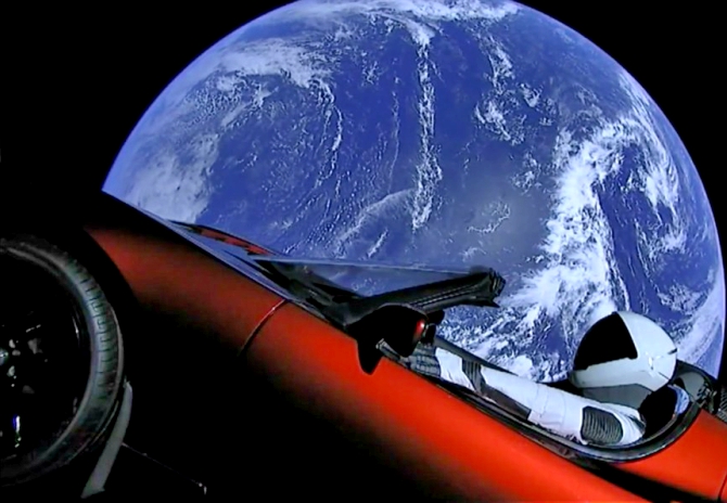 Tesla Roadster in Space-Falcon X Space X