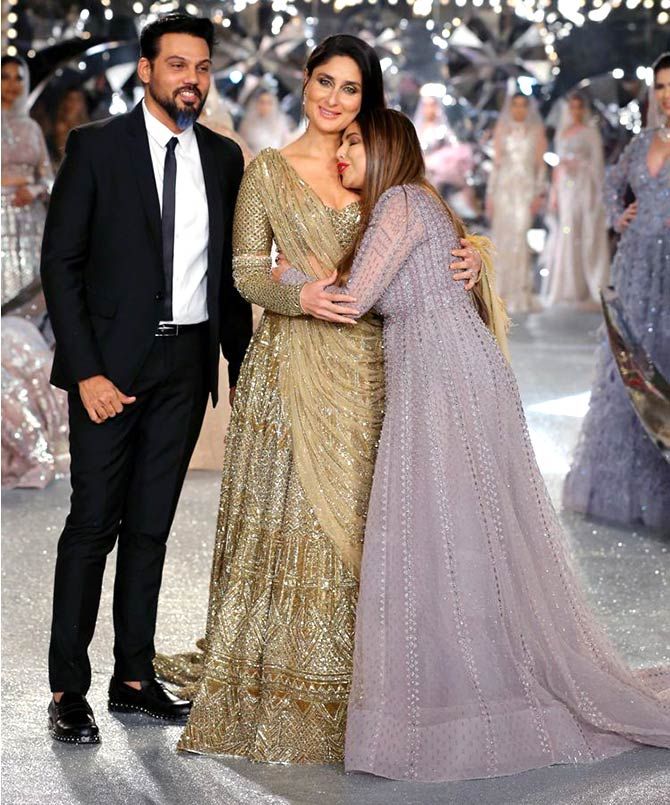 Kareena Kapoor walks for Falguni and Shane Peacock at India Couture Week 2018