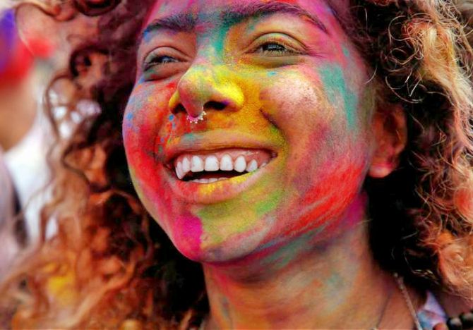 How to protect your skin on Holi