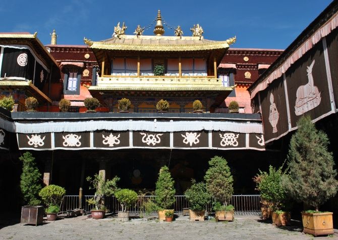 The Jokhang Temple, one of several Unesco World Heritage Sites in Lhasa