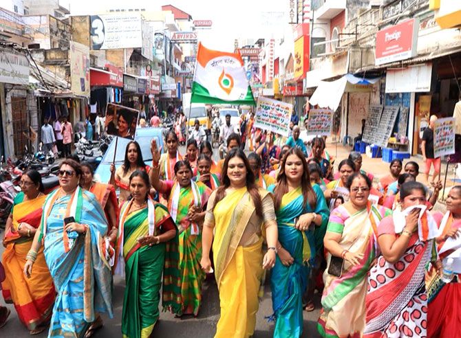 Apsara Reddy campaigns ahead of elections in India