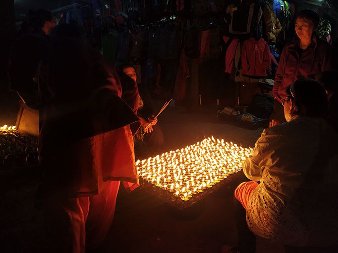 Lighting of the diyas