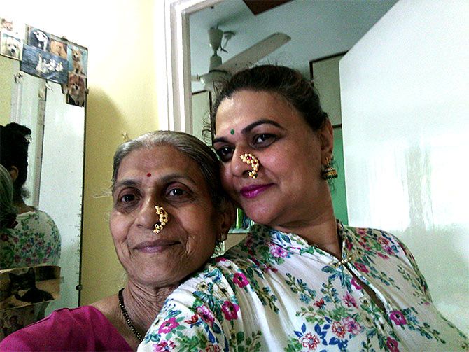 Swapna Gade with her mother Ulka