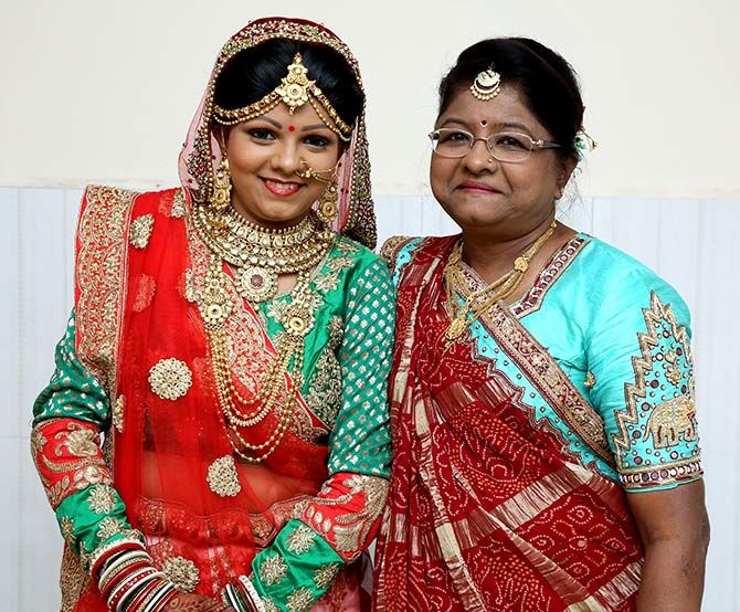 Avani with her mother Chandra Ravilal Dedhia