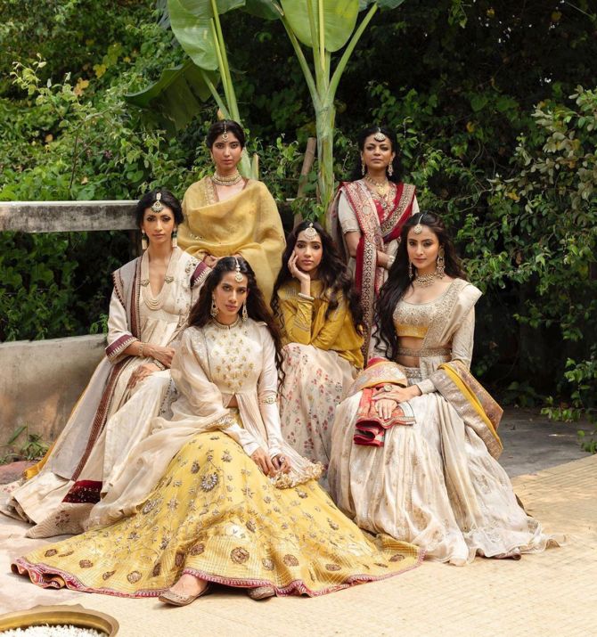 Models present Anju Modi's Sindoori collection at India Couture Week 2020