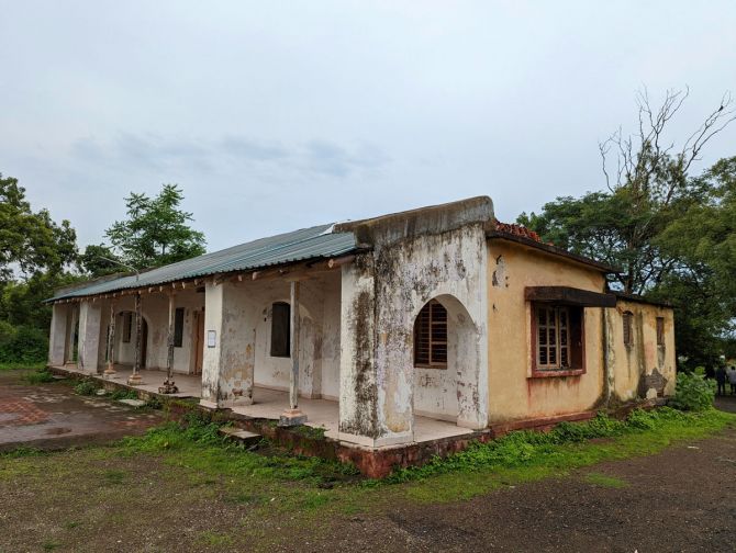 The PWD guest house at Lonar