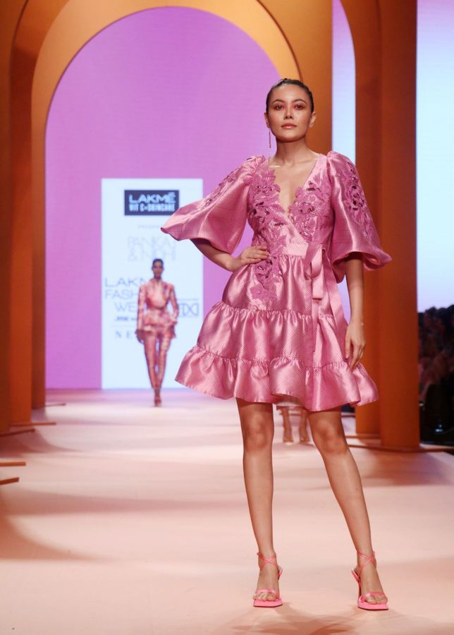 Ananya Panday for Pankaj and Nidhi at FDCI x Lakme Fashion Week 2022