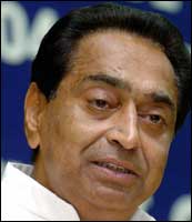 Commerce and Industry Minister Kamal Nath after releasing the Foreign Trade Policy 2004-2009 document at a press conference in New Delhi on Tuesday. Photo: Prakash Singh / AFP / Getty Images