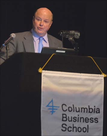 Ambassador Frank Wisner, former US Ambassador to India delivering the keynote address at the India Business Conference organized by Columbia Business School, April 10.