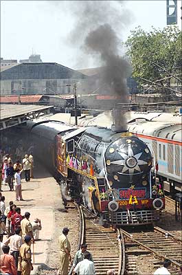 Palace on wheels