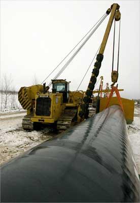 Russian gas export monopoly Gazprom builds a pipeline outside city of Ukhta. | Photograph: Sergei Karpukhin/Reuters