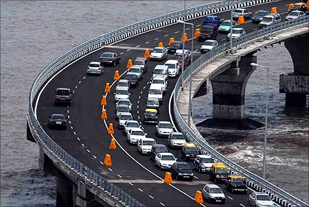 The Bandra-Worli sea link, which was just thrown open for public, on Wednesday experienced huge traffic snarls.