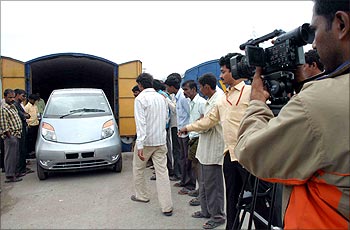 Tata Nano arrives in Hyderabad.