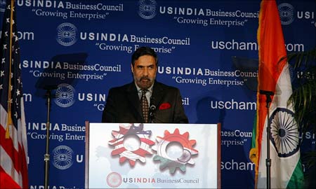 Commerce Minister Anand Sharma addressing the USIBC on 'India and the US - Partners for Prosperity' in Washington, DC on June 17, 2009.