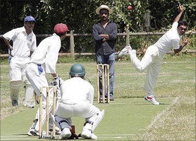 Online Degree Computer Science on Microsoft Has A Cricket Programme For Its Indian Employees  Here  They