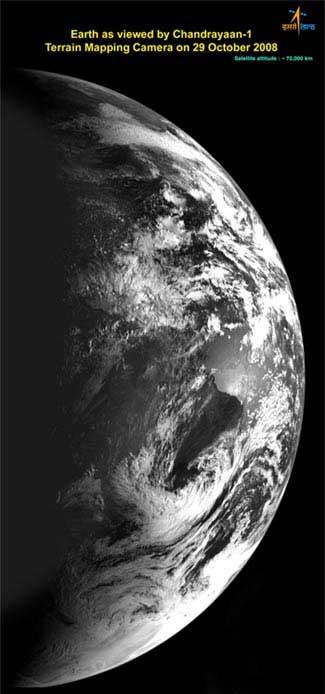 The southern coast of Australia from a height of 70,000 km. | Photograph, courtesy: ISRO