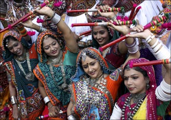 Gujaratis take part in rehearsals for the 'garba' dance ahead of Navratri festival.