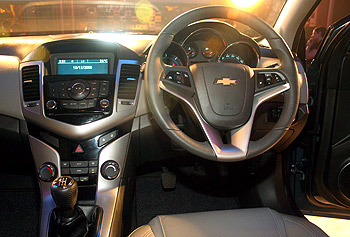 Chevrolet Cruze interiors.