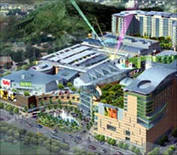R City Mall at Ghatkopar.