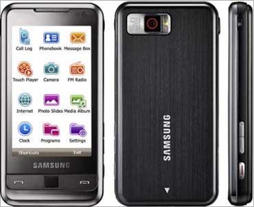 Samsung i900 Omnia.