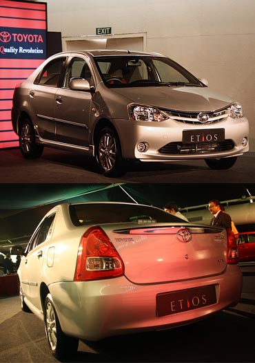 The front and rear view of Etios.