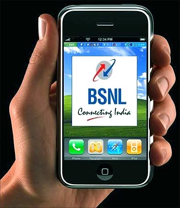 BSNL tops in adding new customers.