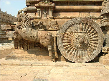 A sculpture at Airavatesvara Temple, Darasuram, built by Tamil Chola Kings.