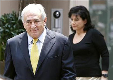 Former IMF chief Dominique Strauss-Kahn and his wife Anne Sinclair.
