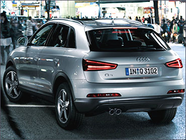 Side rear view of Audi Q3.